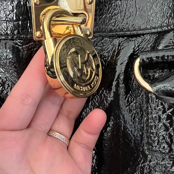 Michael Kors Patent Leather Hamilton large - Picture 10 of 14